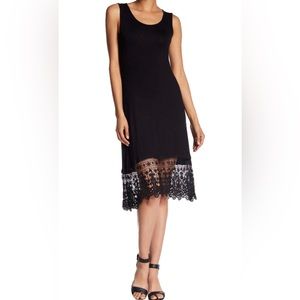 NWT Bobeau Anthropologie Lace hem tank dress black L